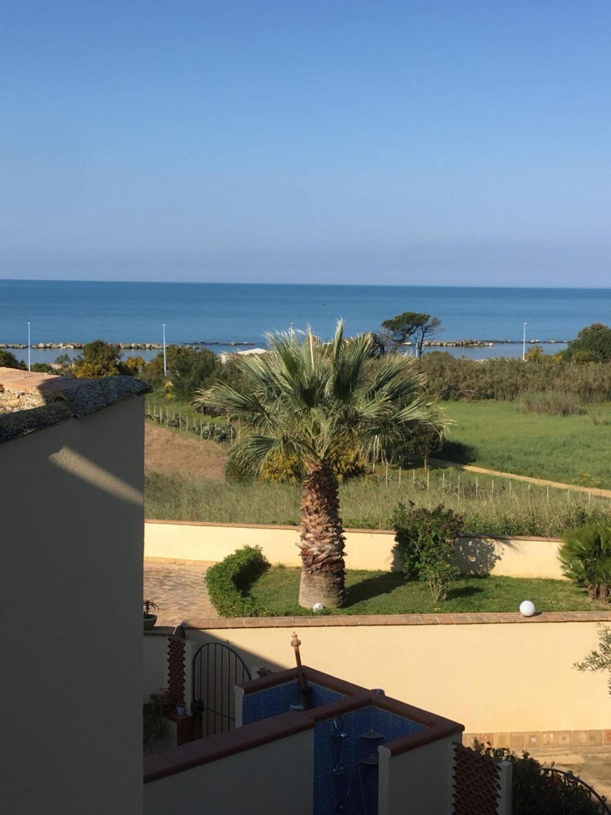 Domus Mare Luxury Apartment San Leone Bagian luar foto